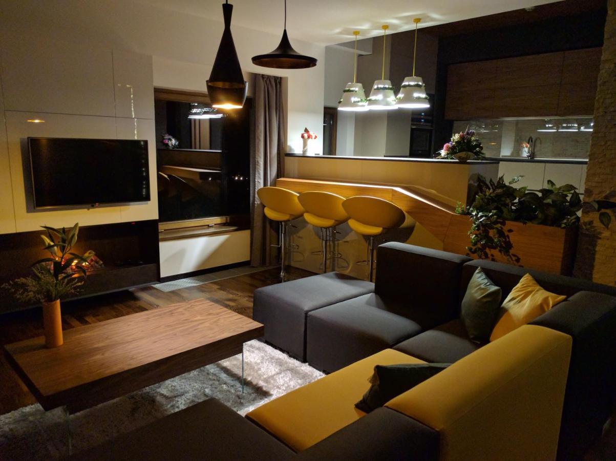 Juniper Apartment Braşov Buitenkant foto